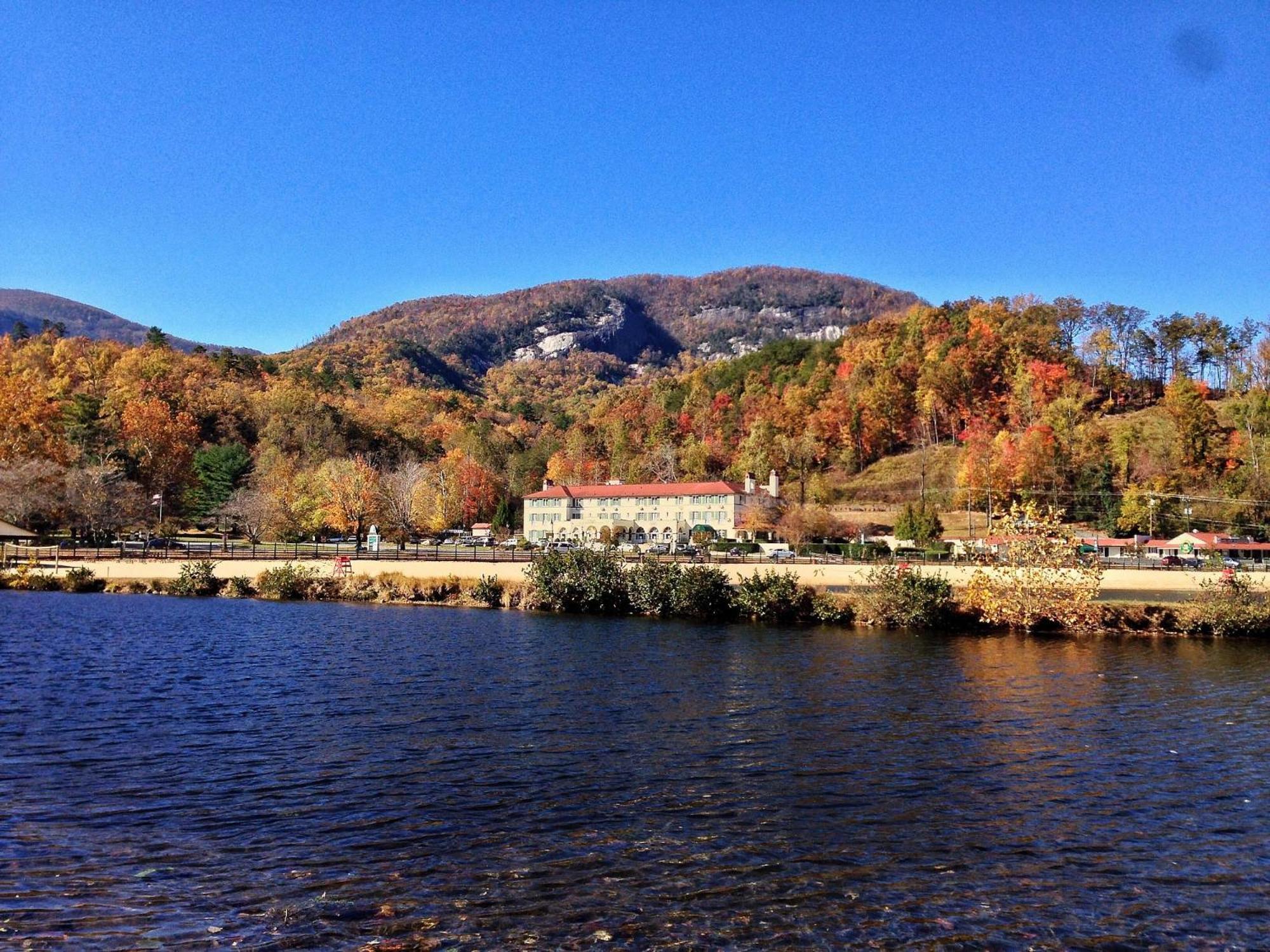 Lake Lure Inn And Spa Ngoại thất bức ảnh
