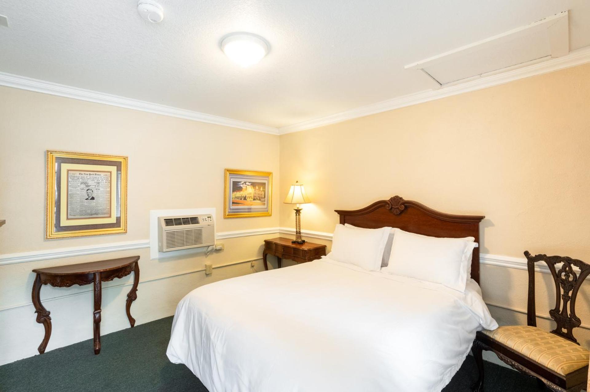 Lake Lure Inn And Spa Ngoại thất bức ảnh