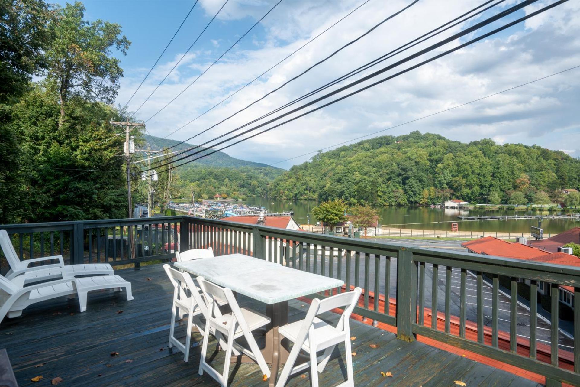 Lake Lure Inn And Spa Ngoại thất bức ảnh