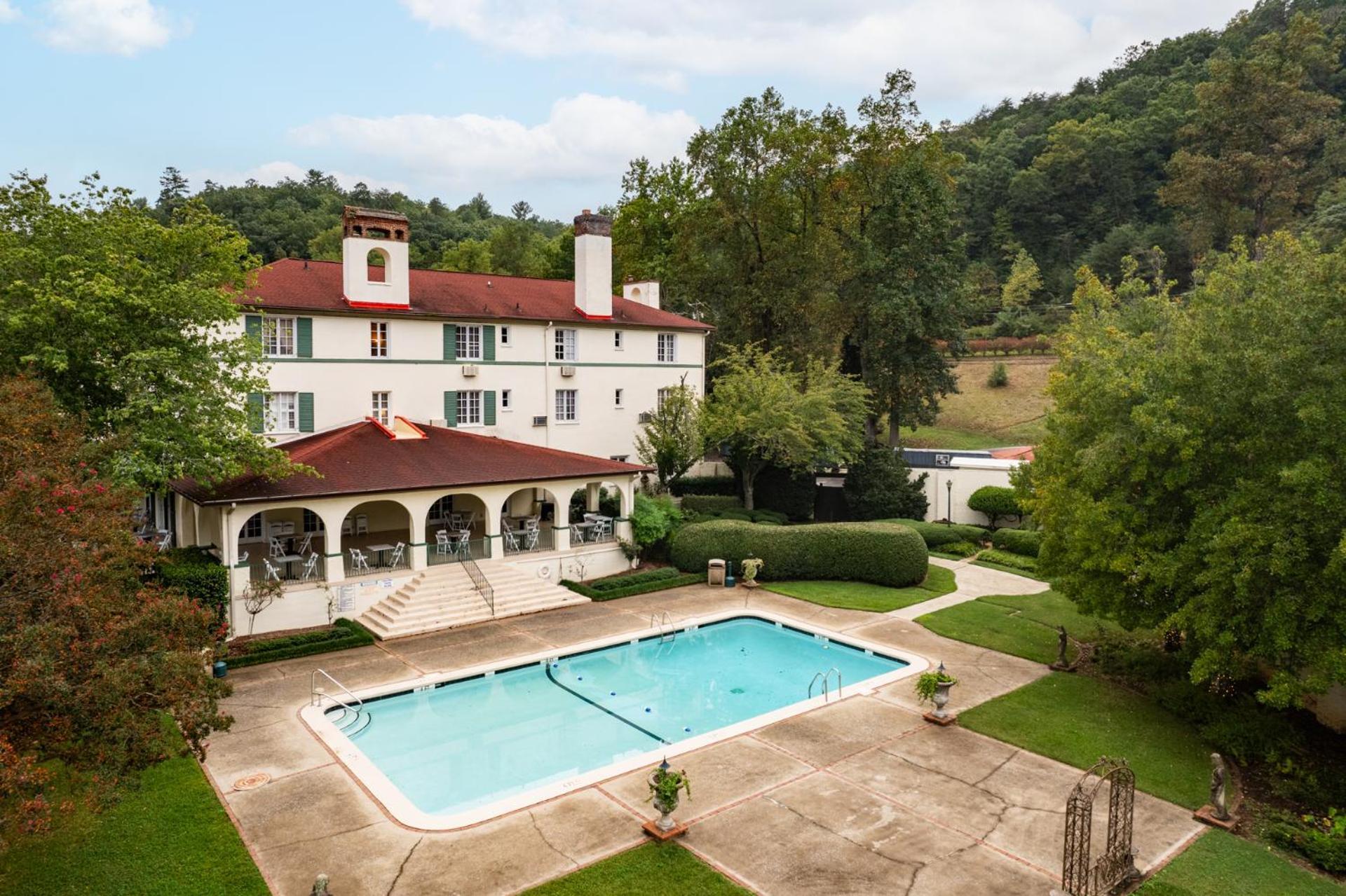 Lake Lure Inn And Spa Ngoại thất bức ảnh
