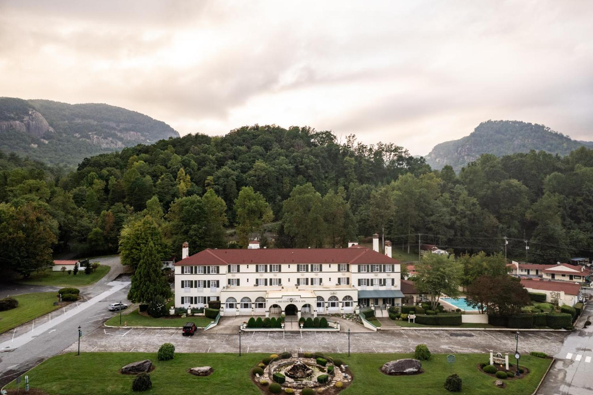 Lake Lure Inn And Spa Ngoại thất bức ảnh